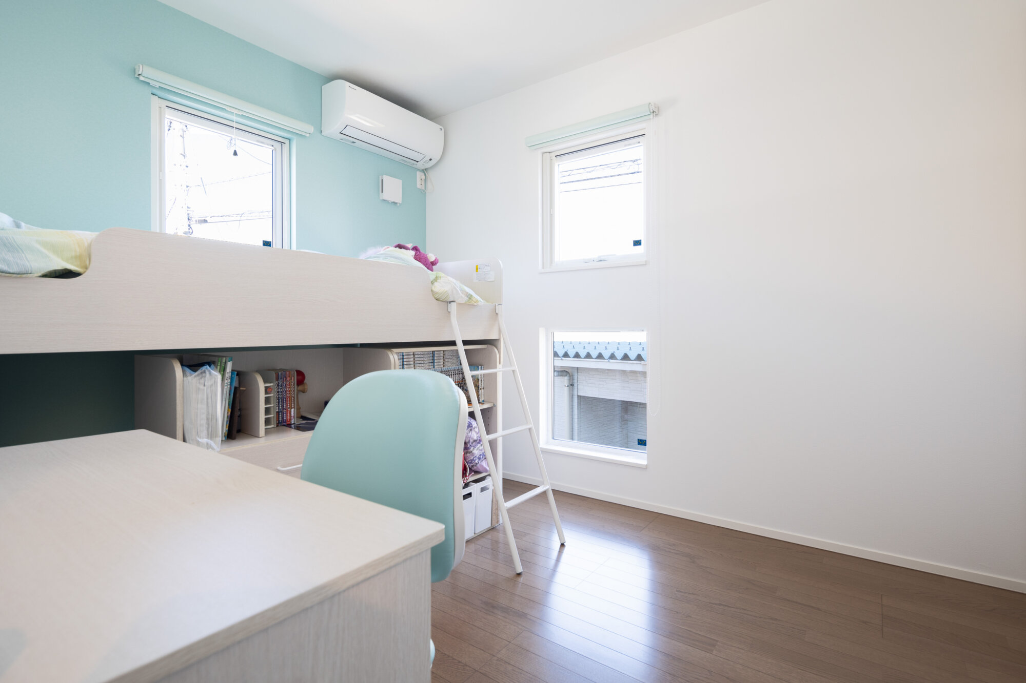 窓の配置を工夫した子ども部屋｜甲府・山梨｜入沢工務店