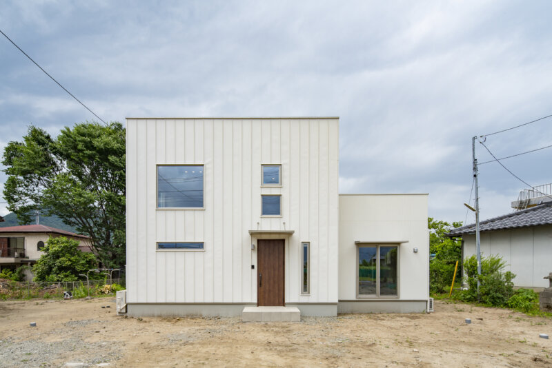 山梨県笛吹市注文住宅｜ゼロキューブ内装と間取り写真を紹介の写真1