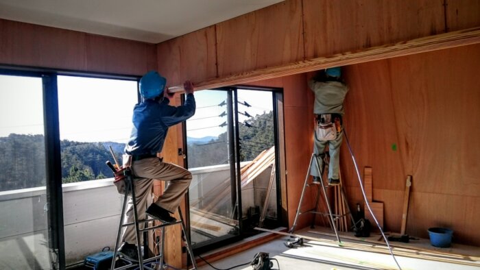 住宅価格が今後も大きく下がらないと想定できる理由｜建築業界の人材不足