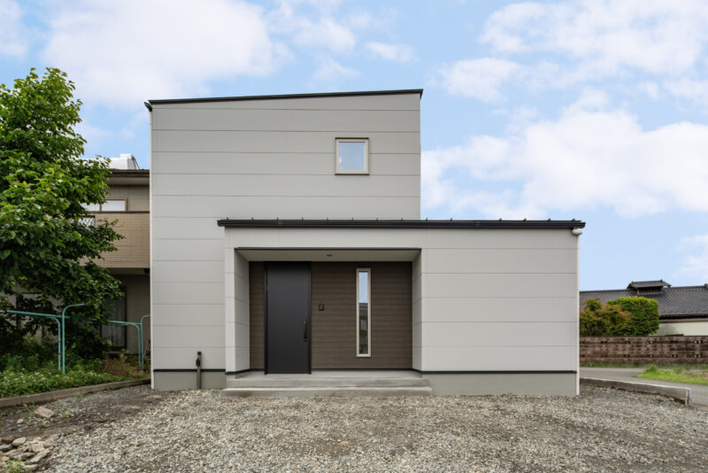 グレー×ブラウン